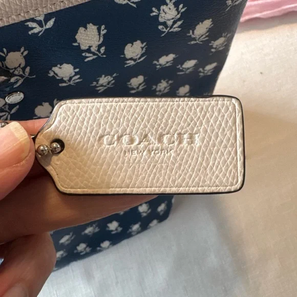 Coach Blue Floral Tote with Cream Trim and Straps - Picture 8 of 15